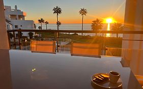 Sunrise Beach Front - Casares Del Mar